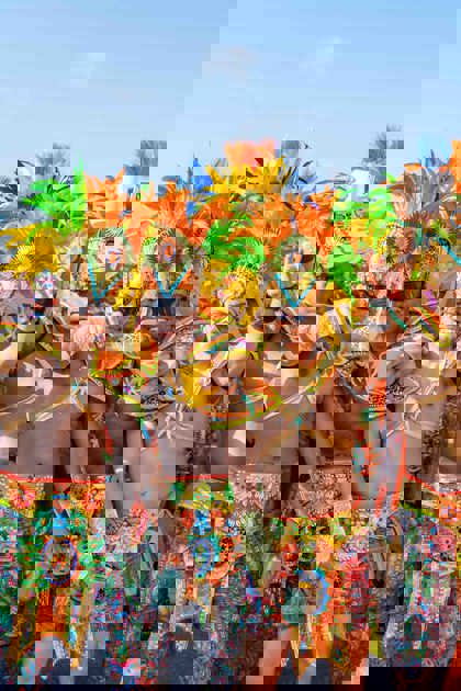 /Carnaval-group.jpg